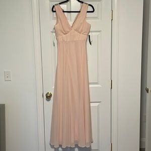 NWT Lulu’s Blush Gown